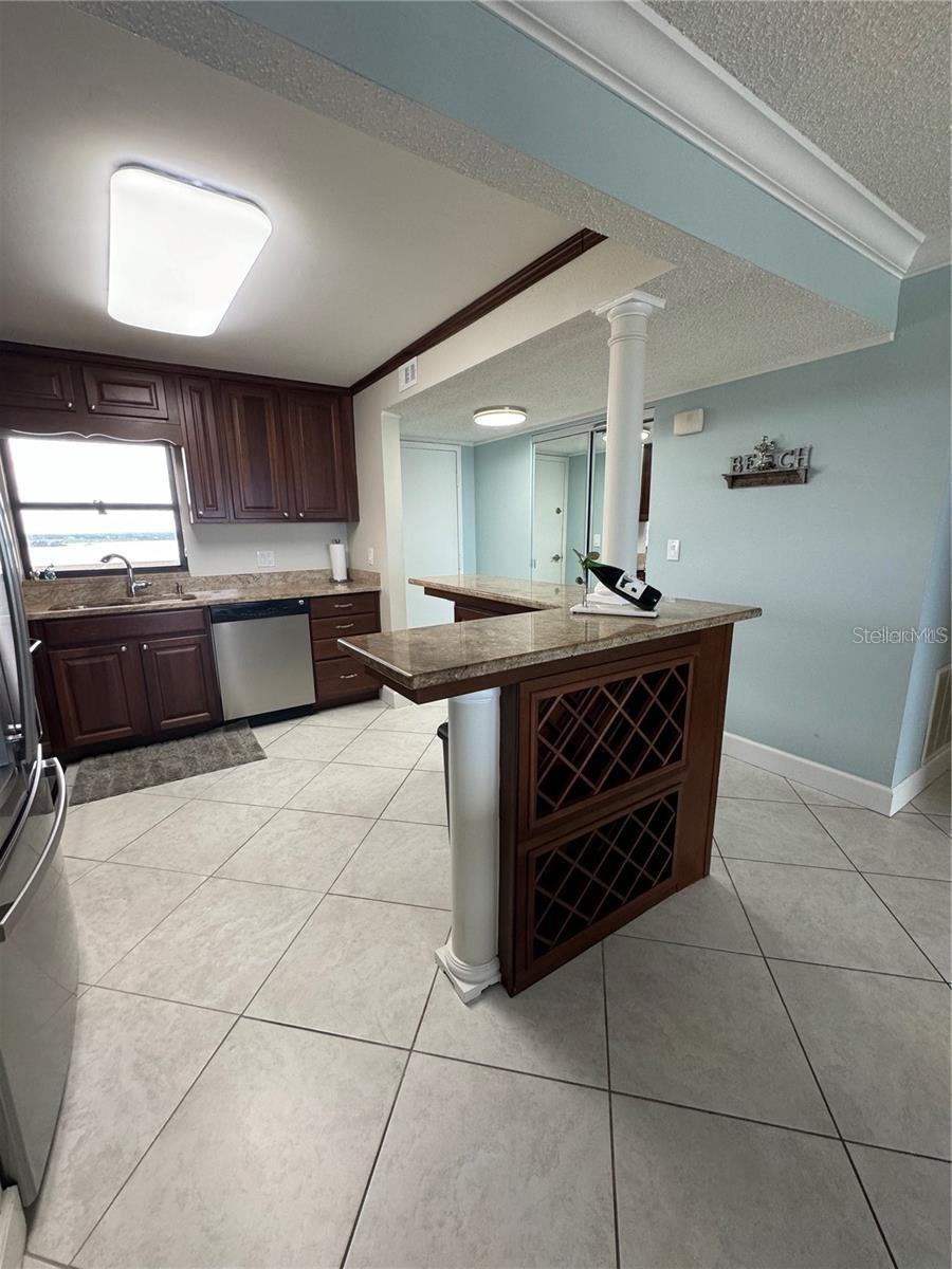 1270 GULF BLVD #1206, CLEARWATER BEACH, FL, 33767