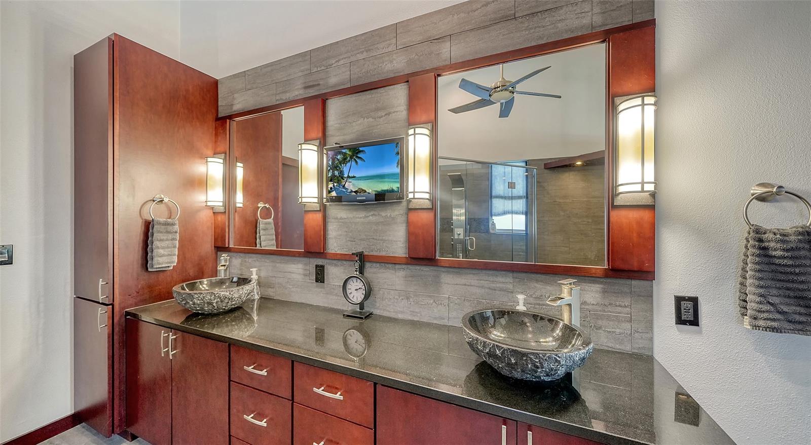 4201 PALACIO DR, SARASOTA, FL, 34238