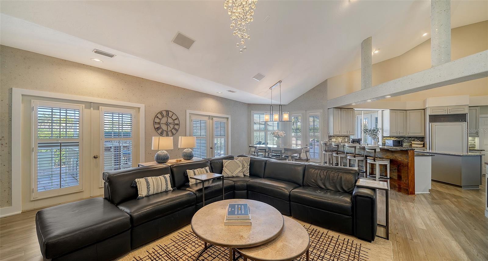 4201 PALACIO DR, SARASOTA, FL, 34238