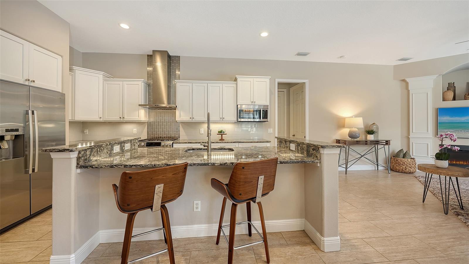 8994 WILDLIFE LOOP, SARASOTA, FL, 34238