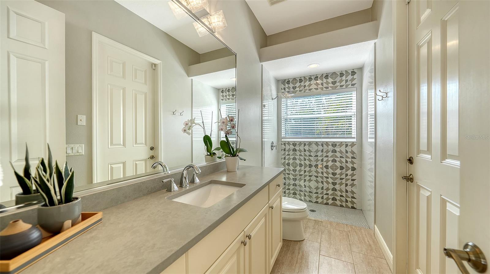 8994 WILDLIFE LOOP, SARASOTA, FL, 34238