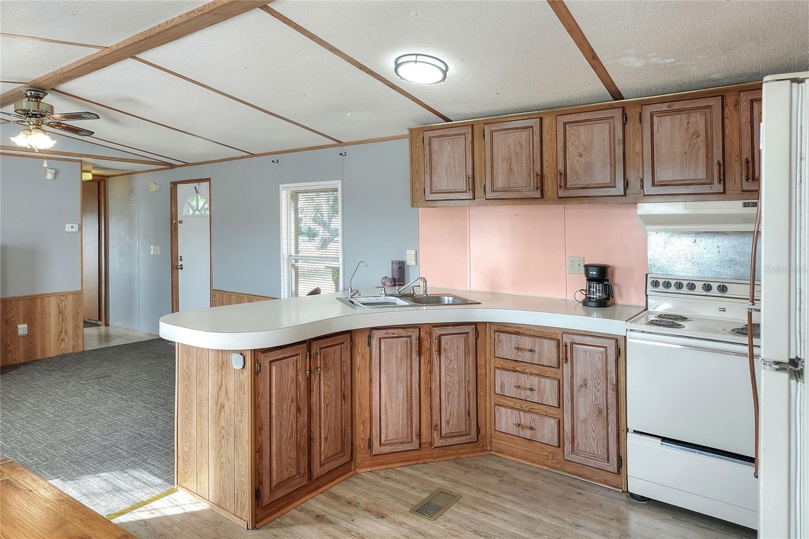 3228 SPRING LAKE RD, LAKE WALES, FL, 33898