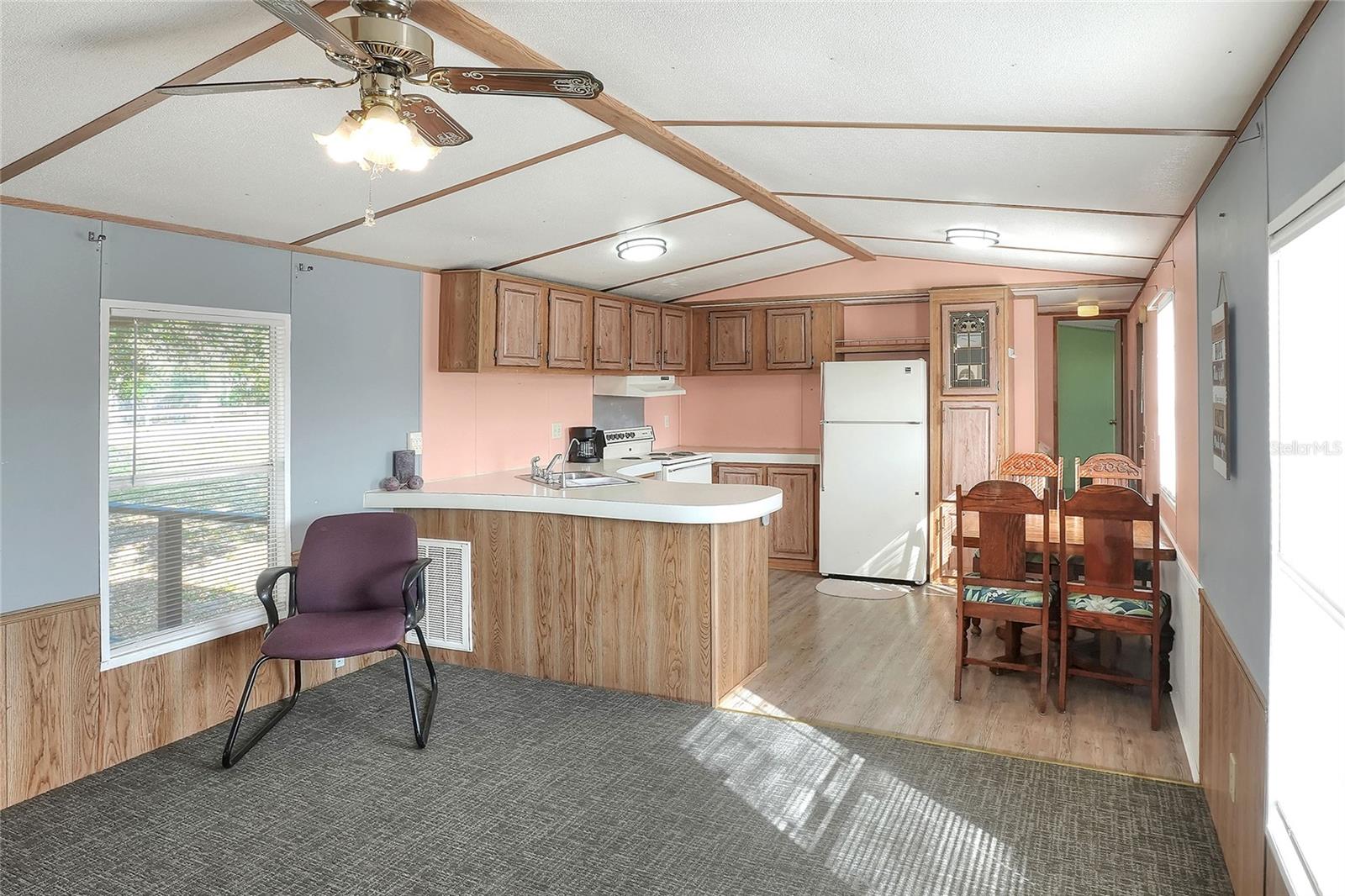 3228 SPRING LAKE RD, LAKE WALES, FL, 33898