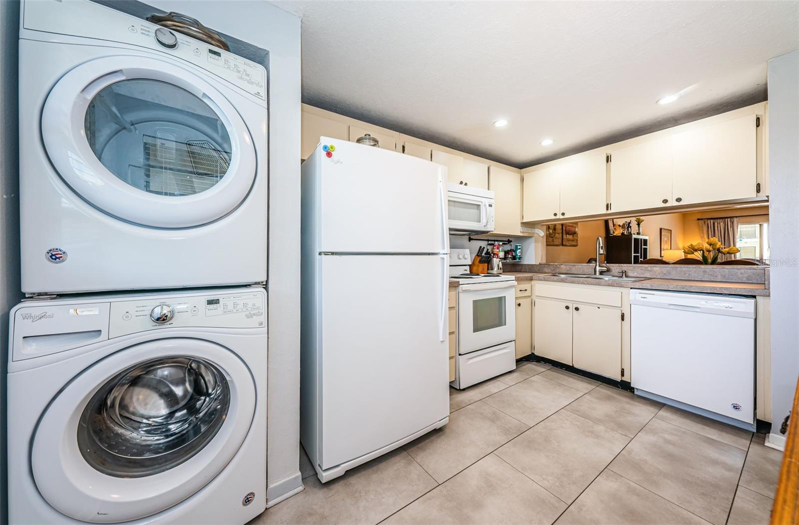 19531 GULF BLVD #205, INDIAN SHORES, FL, 33785