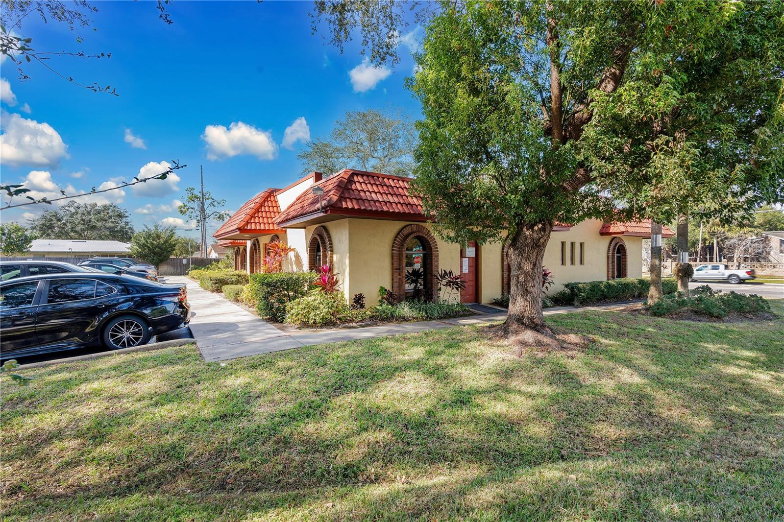 5110 CURRY FORD RD #102, ORLANDO, FL, 32812