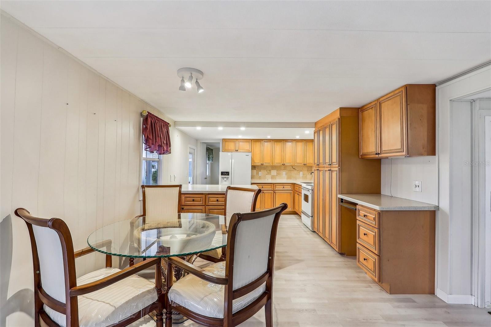 2753 VINDALE RD, TAVARES, FL, 32778