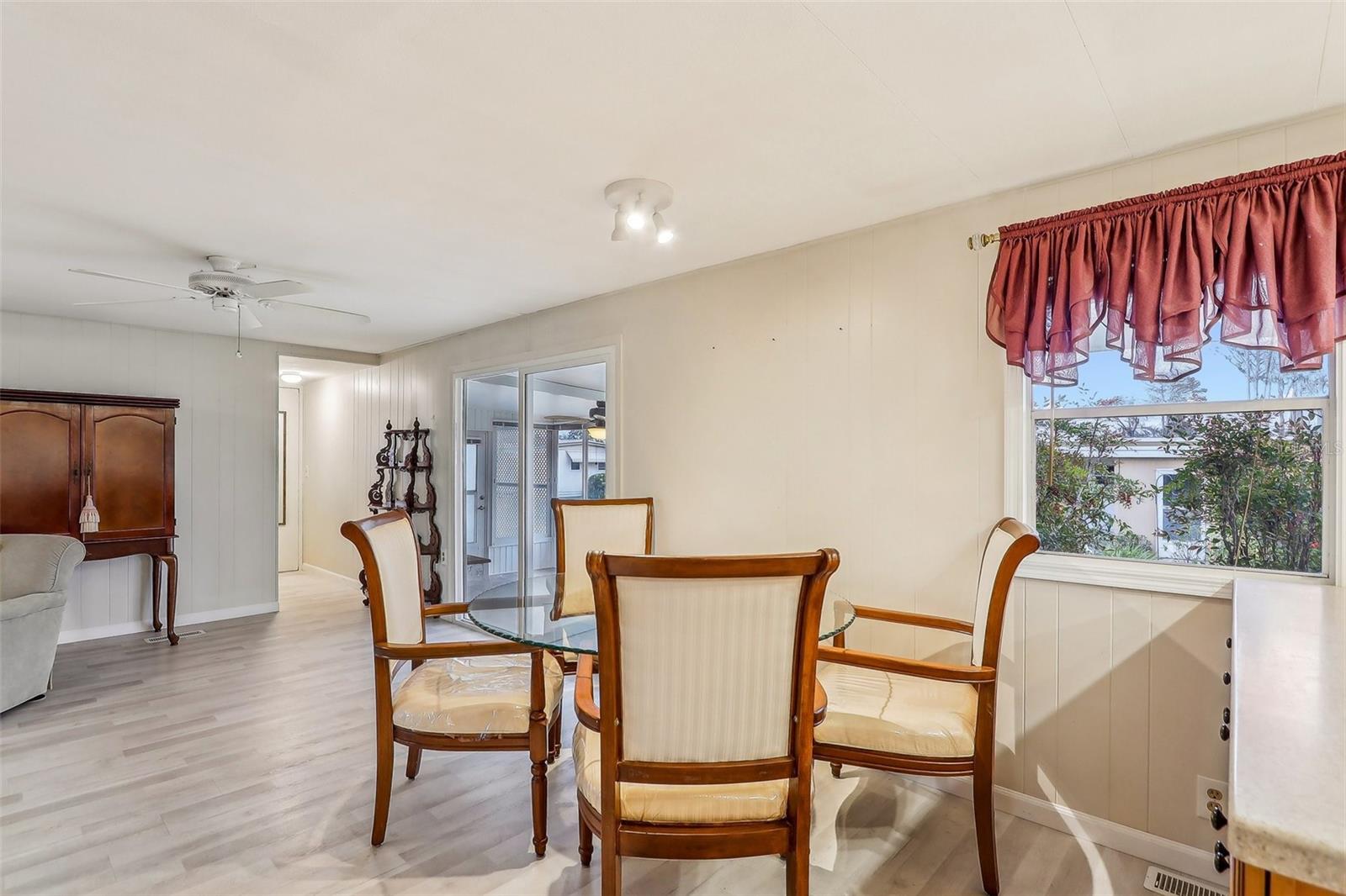 2753 VINDALE RD, TAVARES, FL, 32778