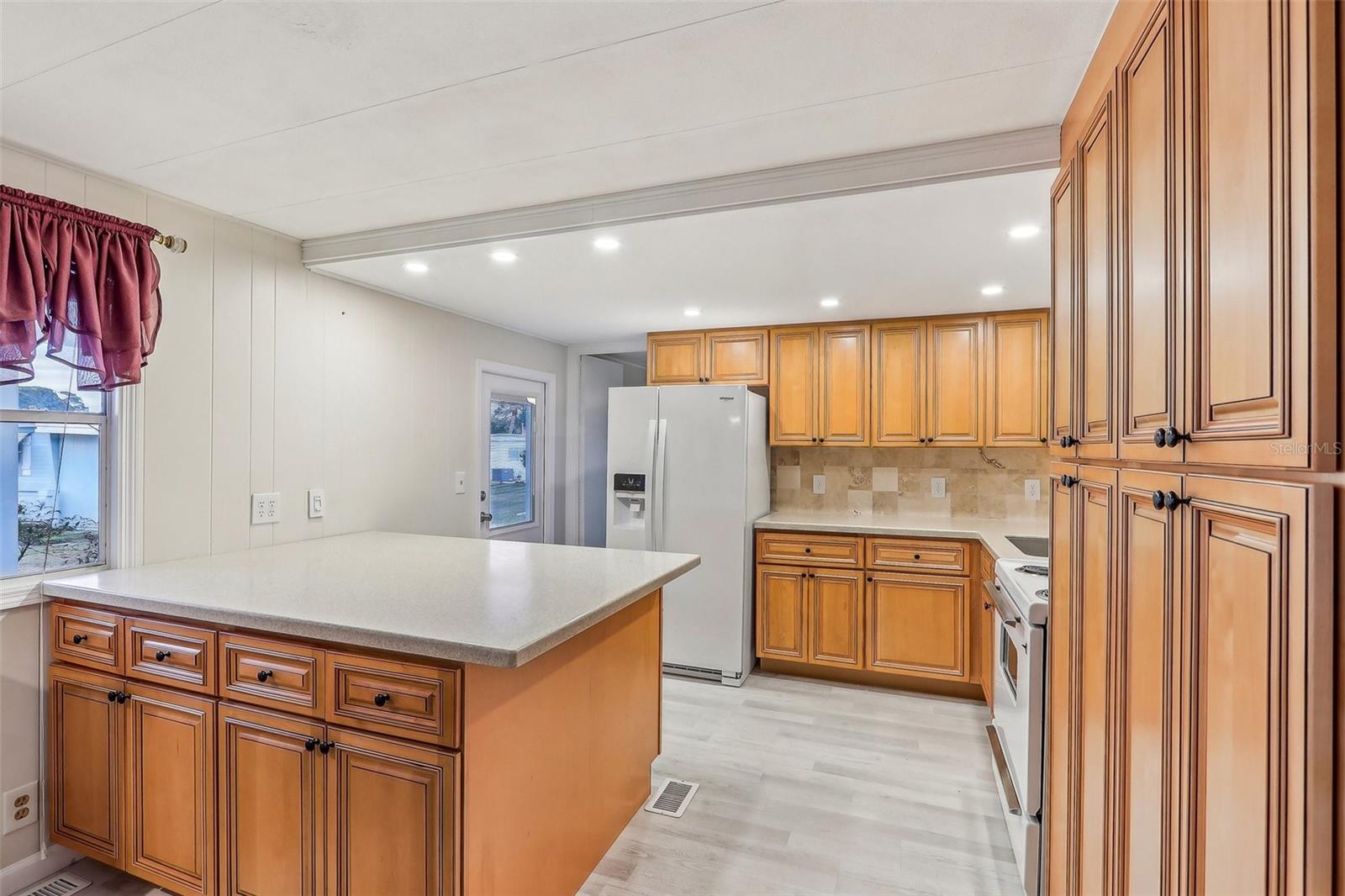 2753 VINDALE RD, TAVARES, FL, 32778