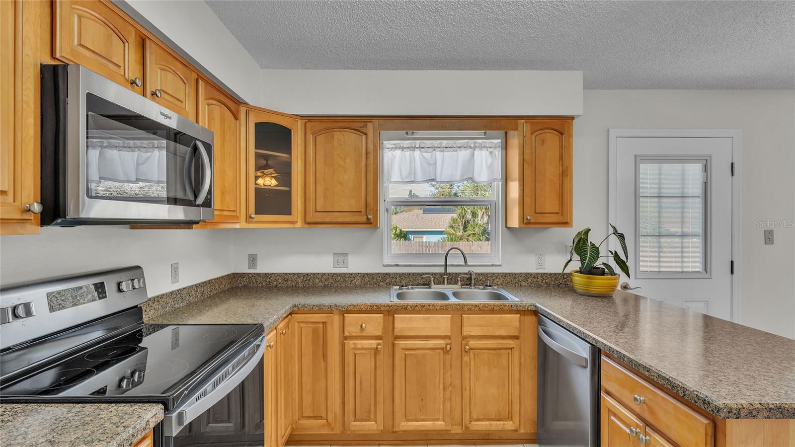 3107 VALLEY HIGH DR, LAKELAND, FL, 33813