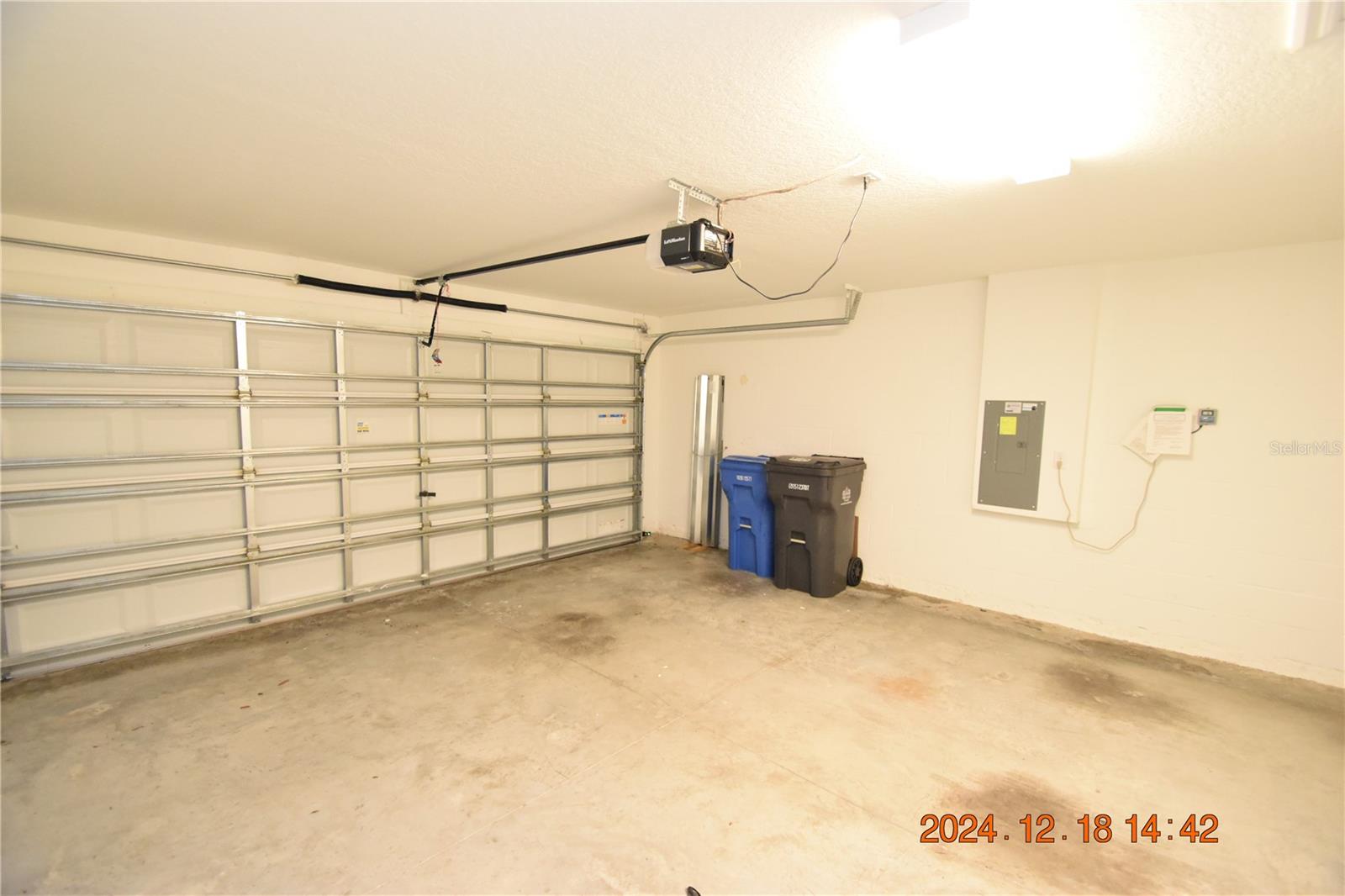 1066 OCEAN SPRAY DR, RUSKIN, FL, 33570