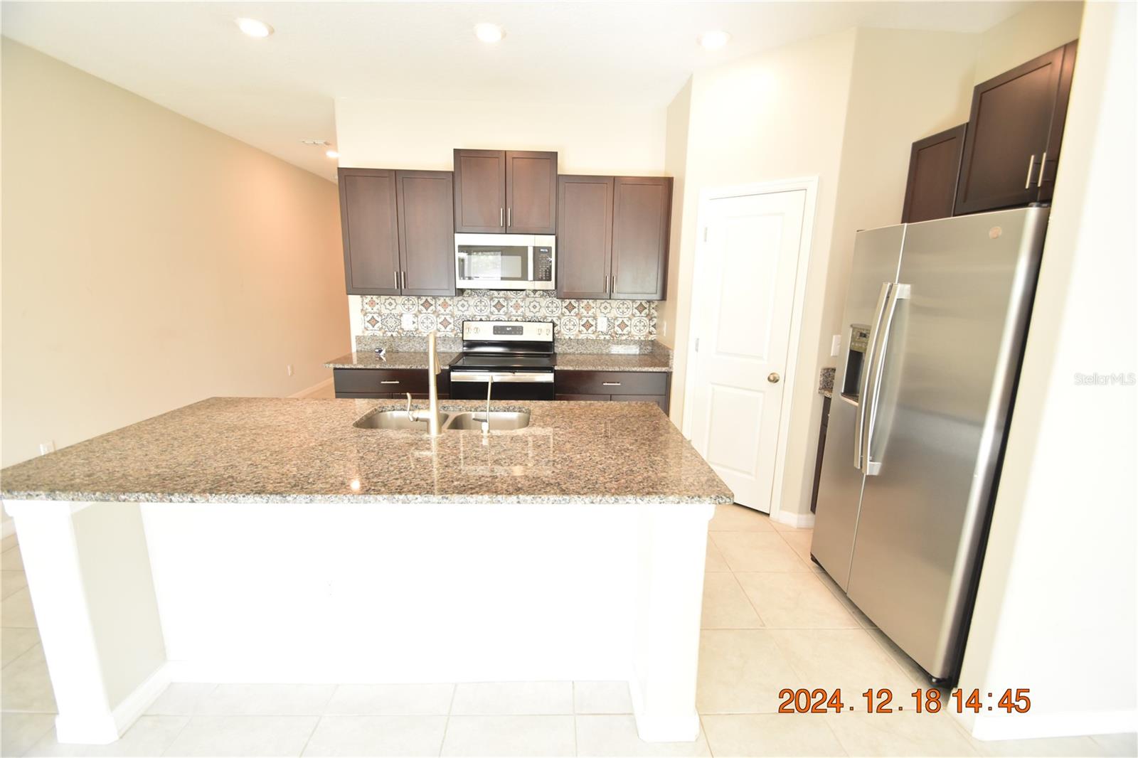 1066 OCEAN SPRAY DR, RUSKIN, FL, 33570