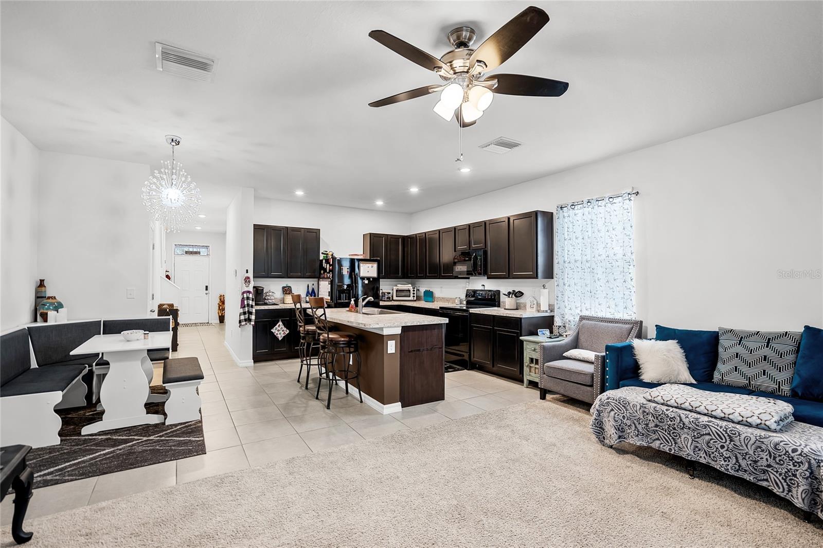 3830 VIGNOBLE LN, BRANDON, FL, 33511