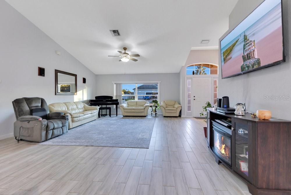 20493 MAJESTIC ST, ORLANDO, FL, 32833