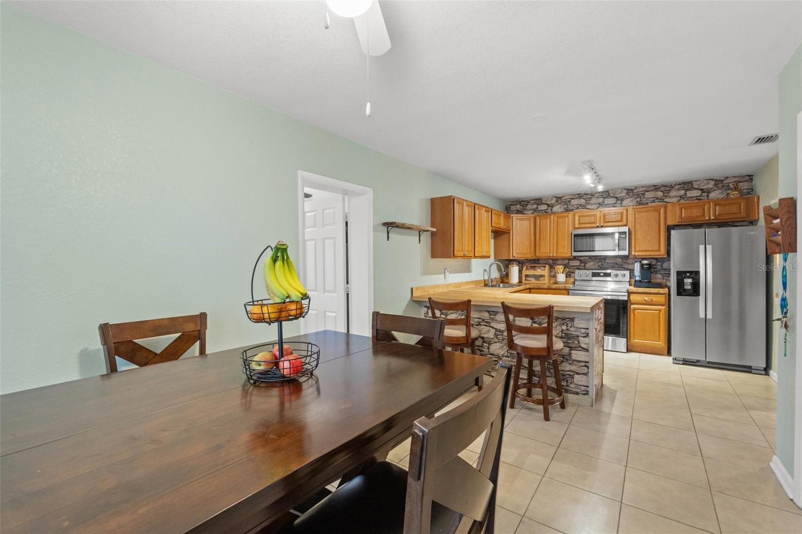 2846 STATE ROAD 590, CLEARWATER, FL, 33759
