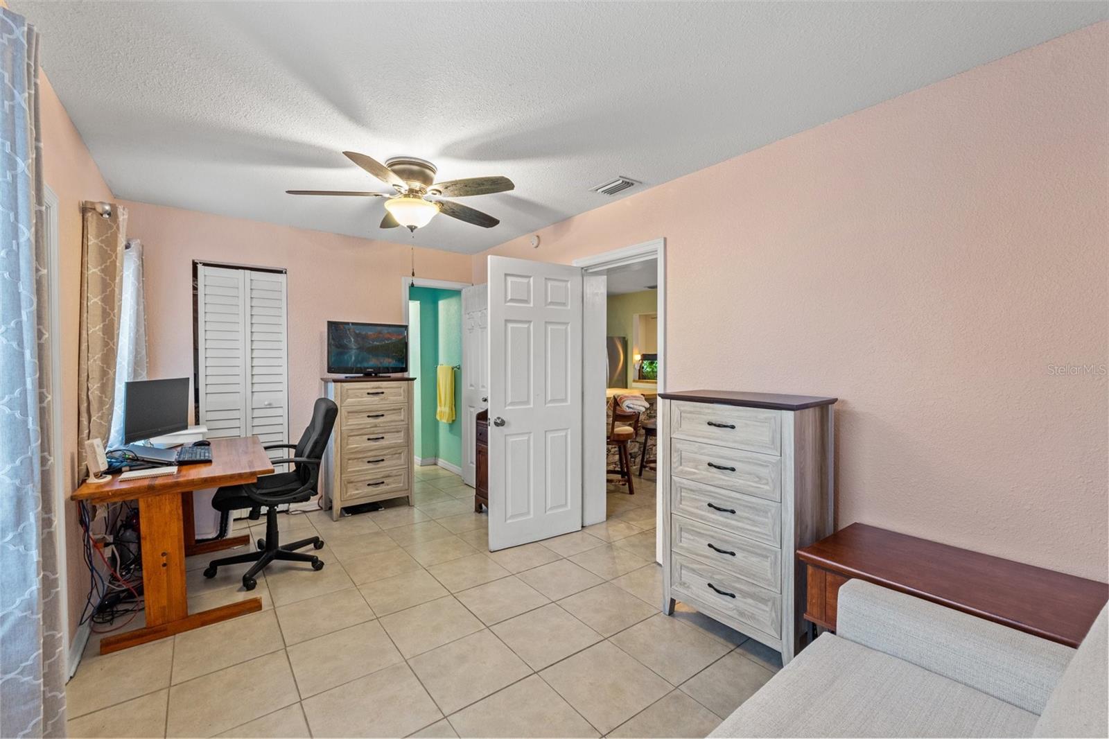 2846 STATE ROAD 590, CLEARWATER, FL, 33759