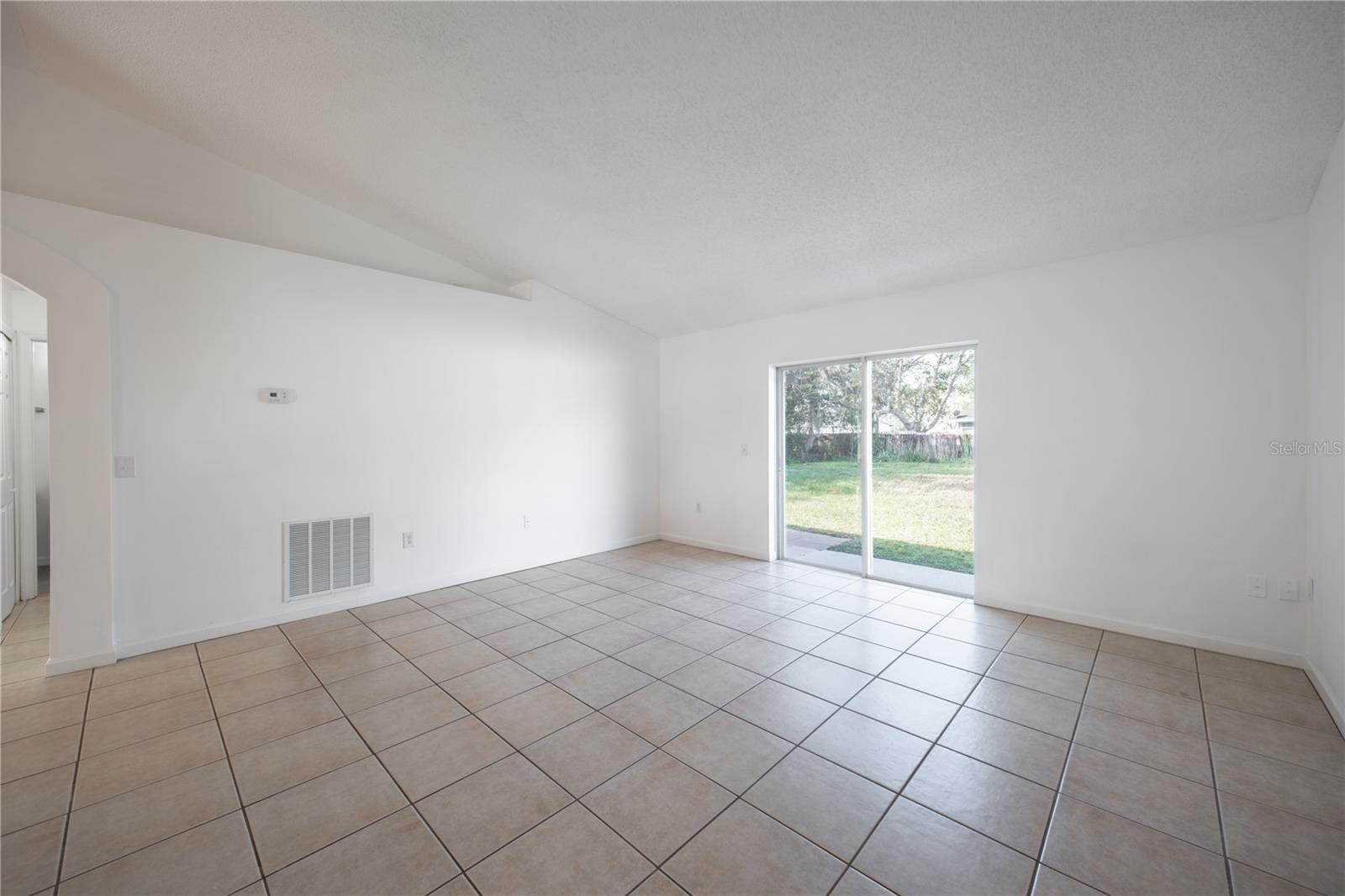 1613 LANSFIELD AVE, DELTONA, FL, 32738