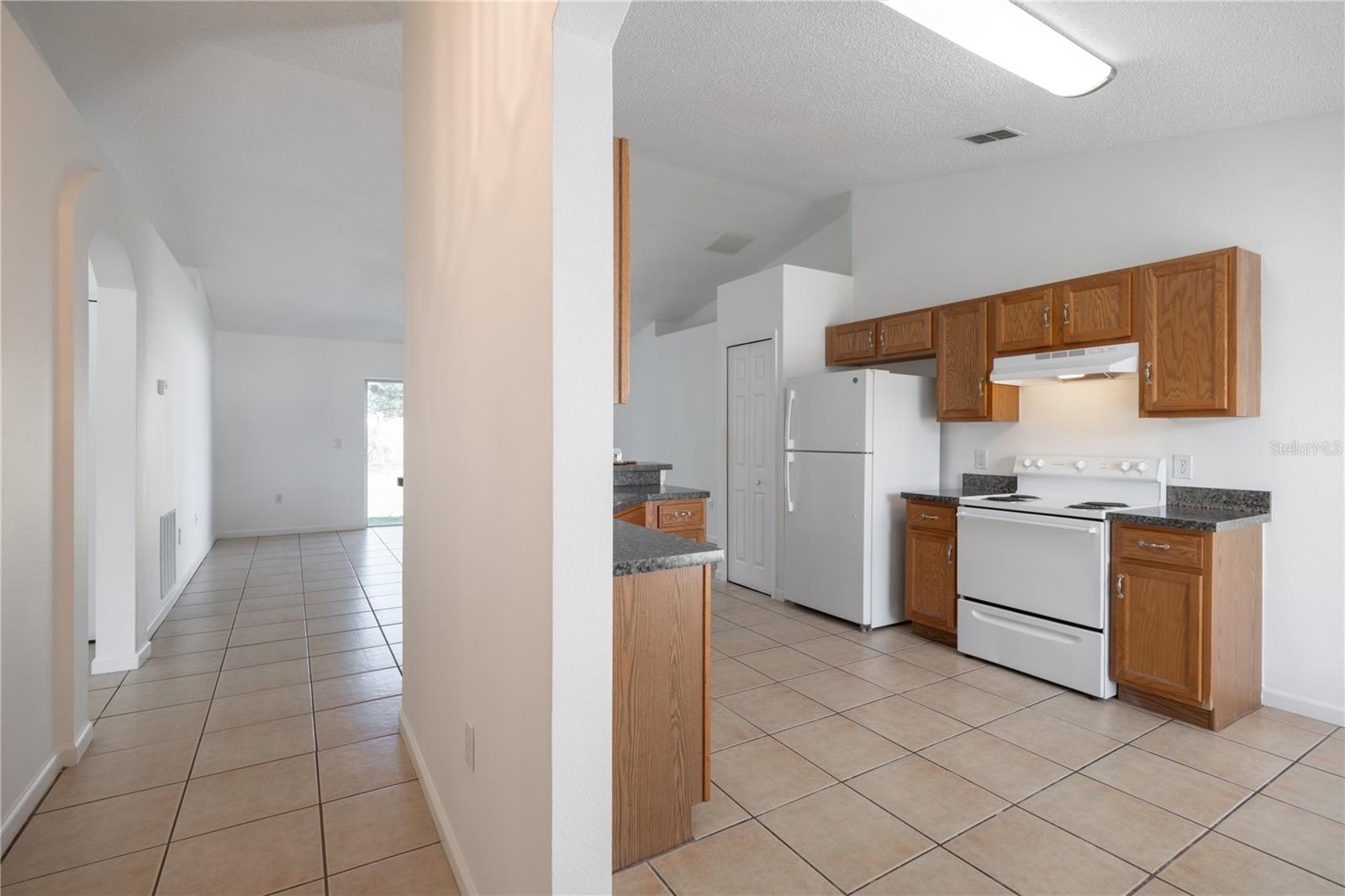1613 LANSFIELD AVE, DELTONA, FL, 32738