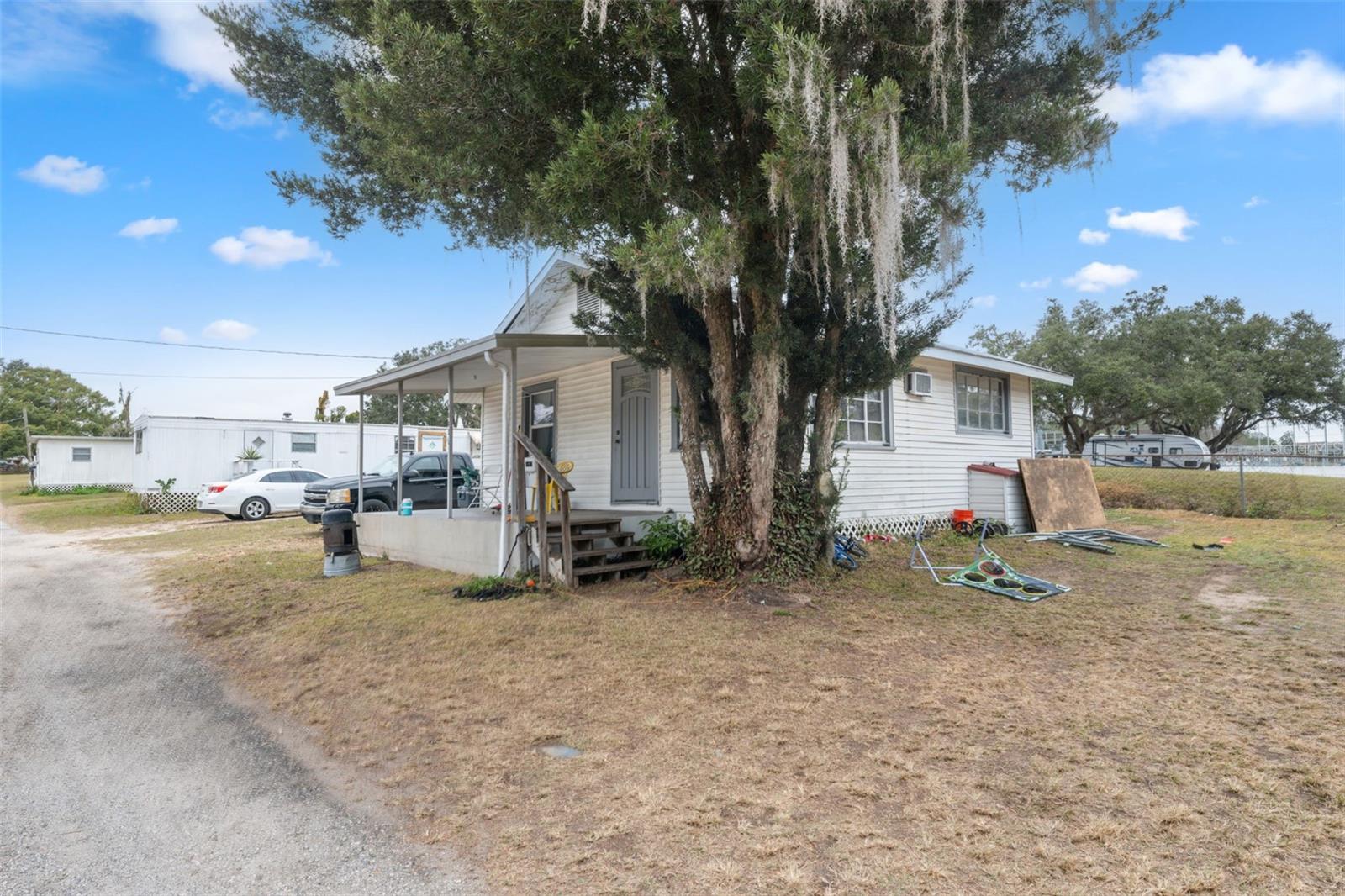 6831 WIRE RD, ZEPHYRHILLS, FL, 33542