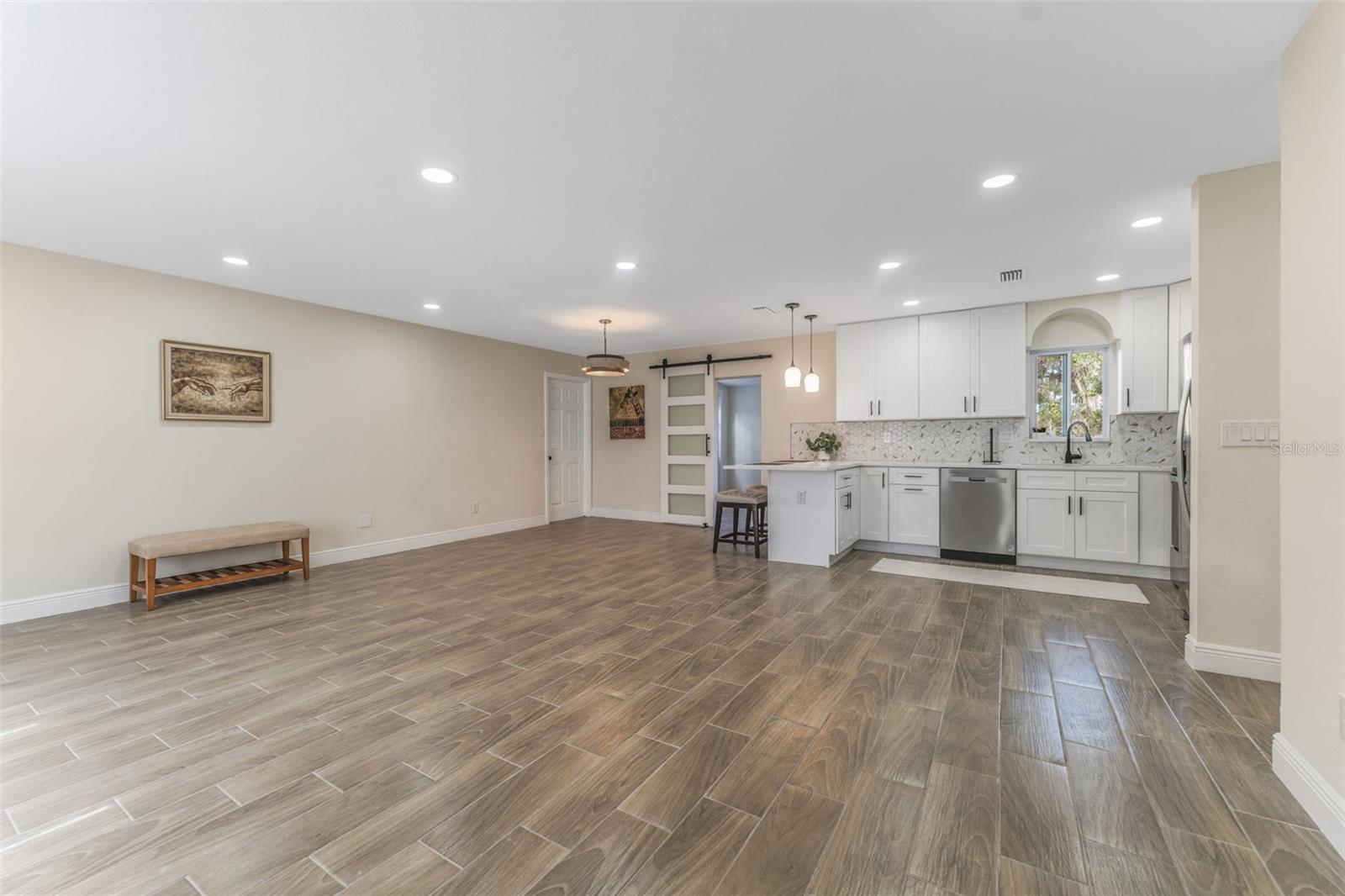 908 VICTORIA ST, BRANDON, FL, 33510