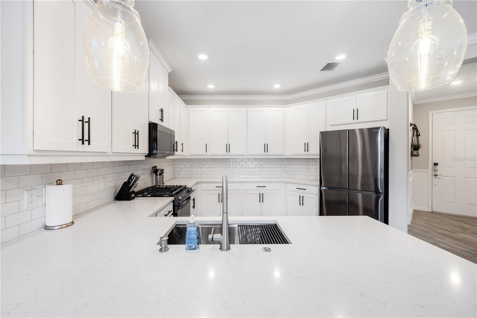 16135 PAYNES MILL DR, BRADENTON, FL, 34211