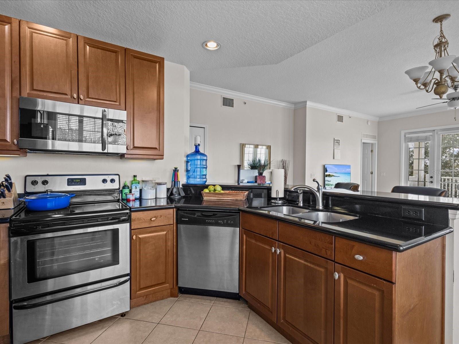7509 MOURNING DOVE CIR #304, REUNION, FL, 34747