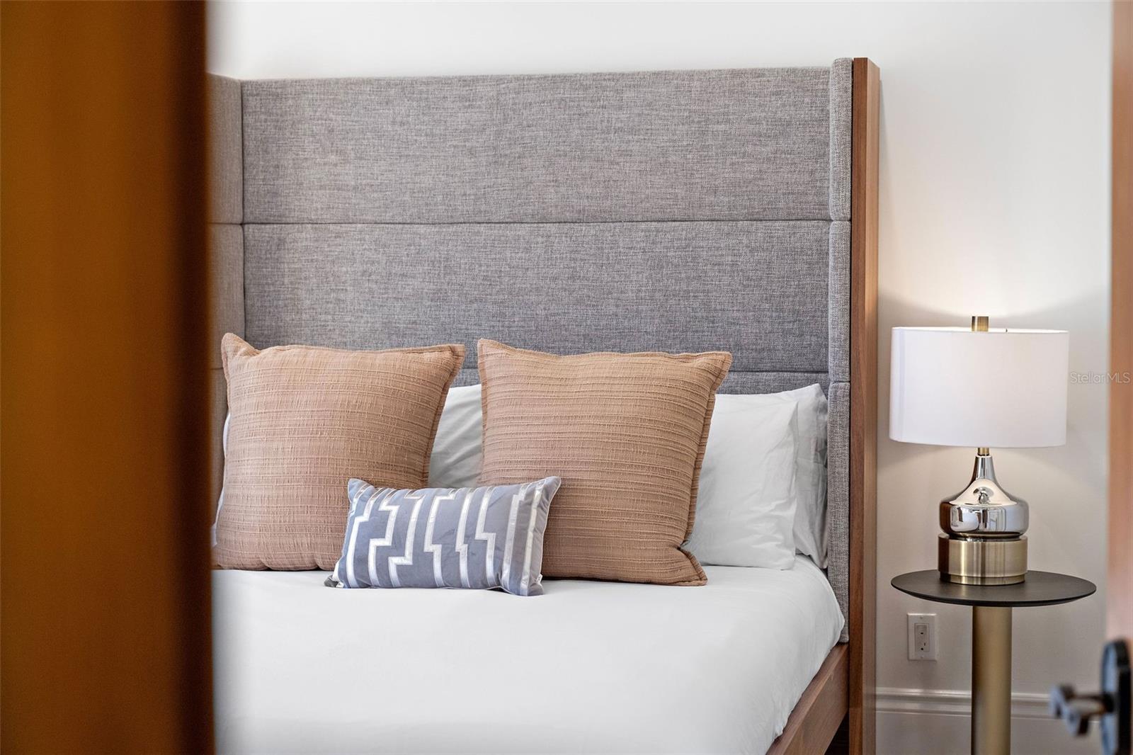 1011 RHODES VILLA AVE, DELRAY BEACH, FL, 33483