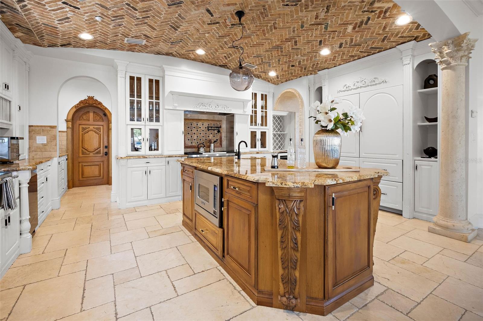 1011 RHODES VILLA AVE, DELRAY BEACH, FL, 33483