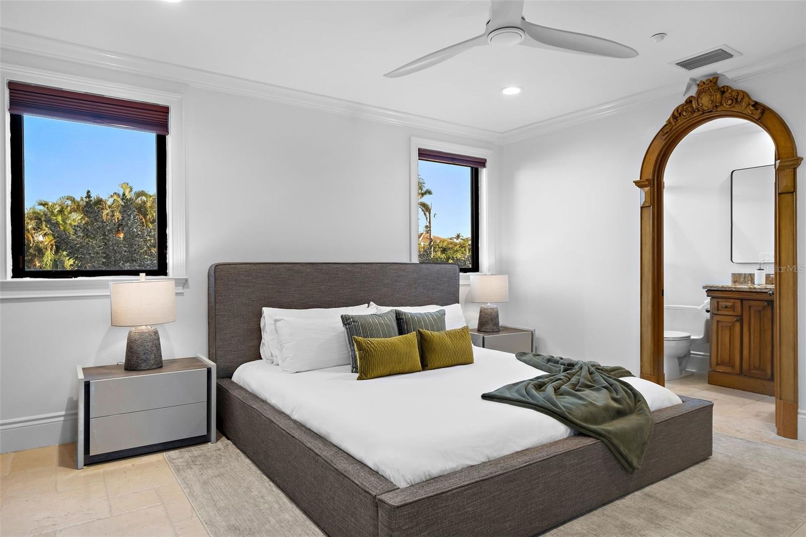 1011 RHODES VILLA AVE, DELRAY BEACH, FL, 33483