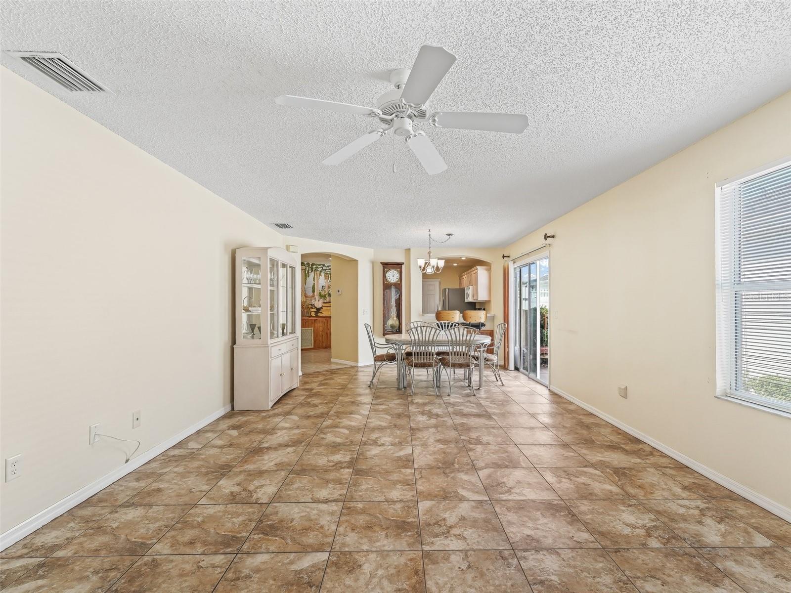 17163 SE 76TH BOXBURY CT, THE VILLAGES, FL, 32162