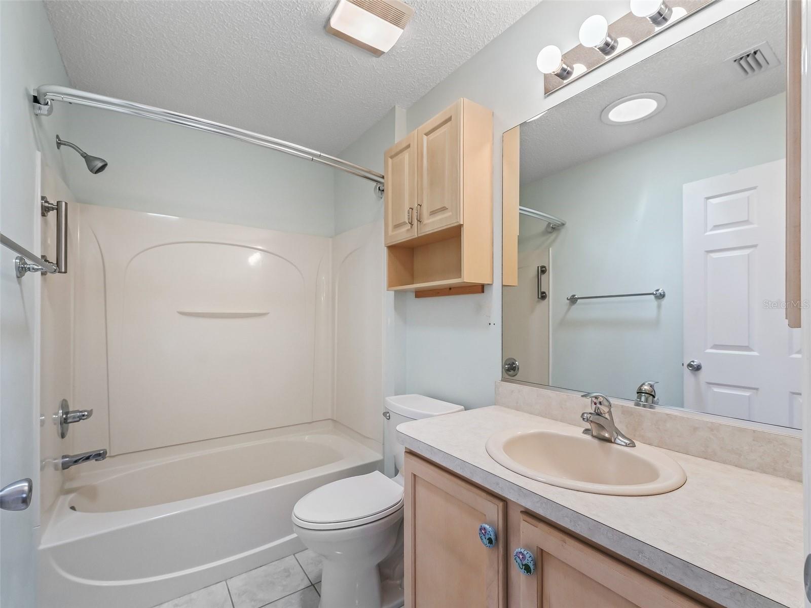 17163 SE 76TH BOXBURY CT, THE VILLAGES, FL, 32162