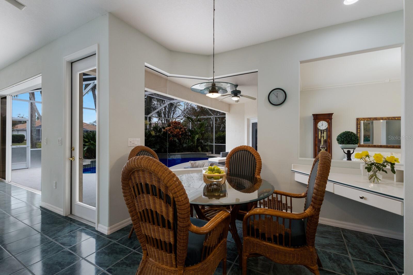 4452 MCINTOSH LAKE AVE, SARASOTA, FL, 34233