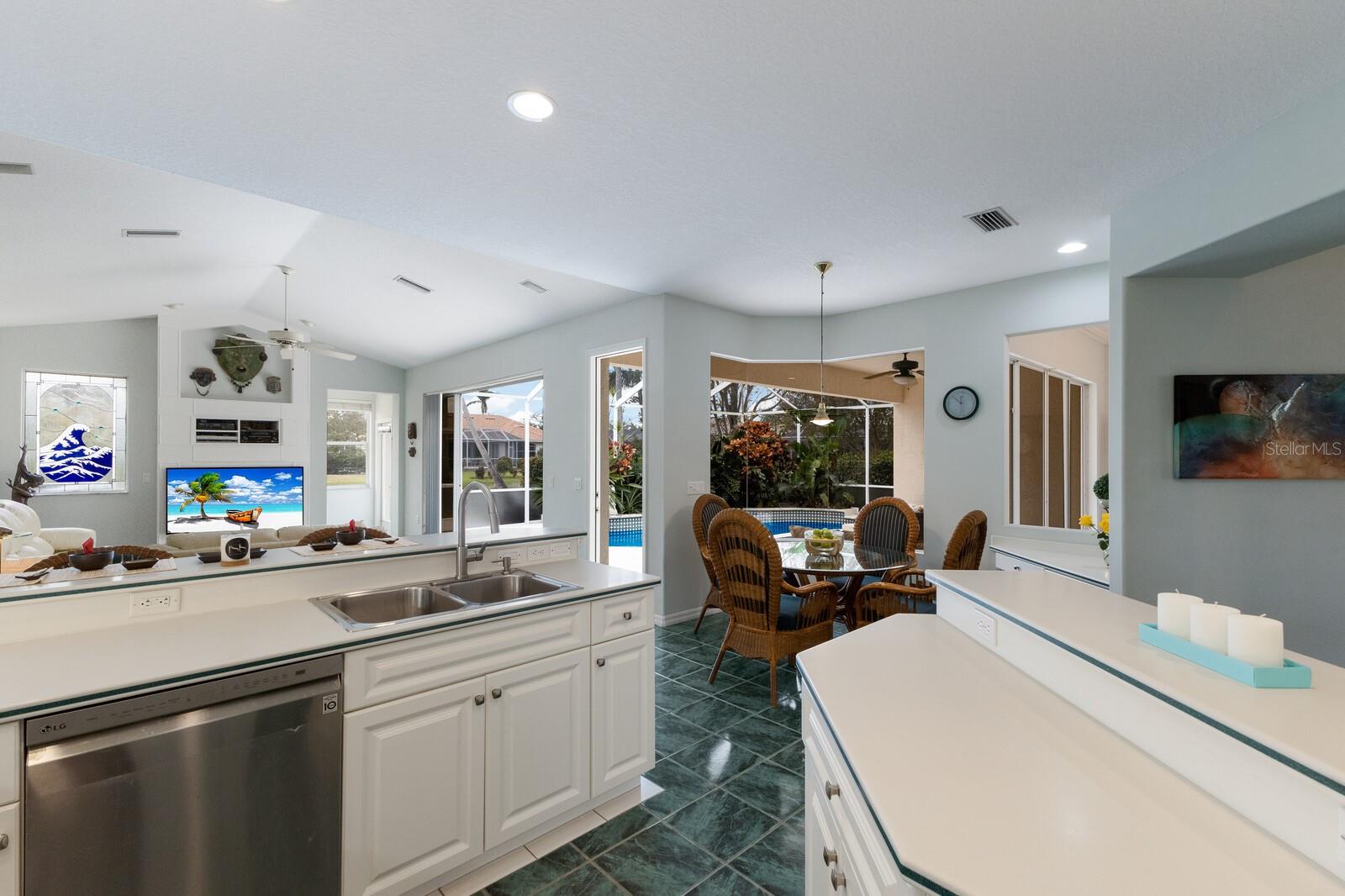 4452 MCINTOSH LAKE AVE, SARASOTA, FL, 34233