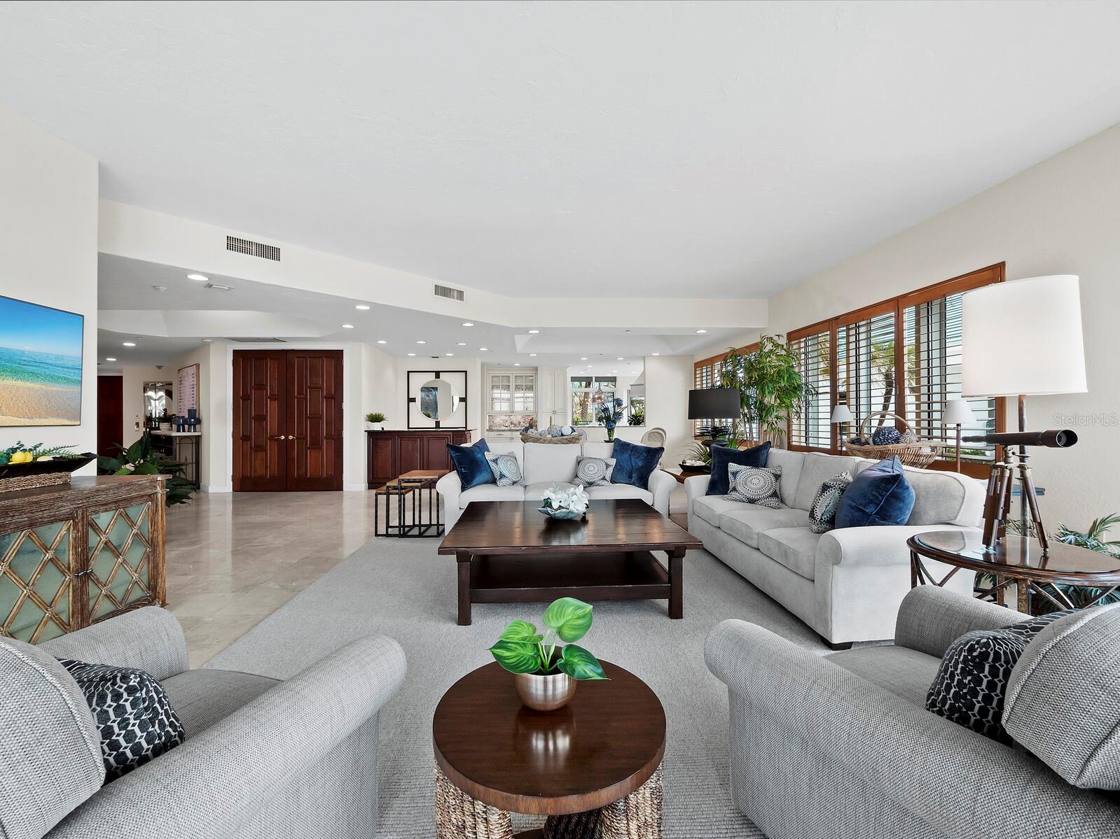 675 LONGBOAT CLUB RD #22A, LONGBOAT KEY, FL, 34228