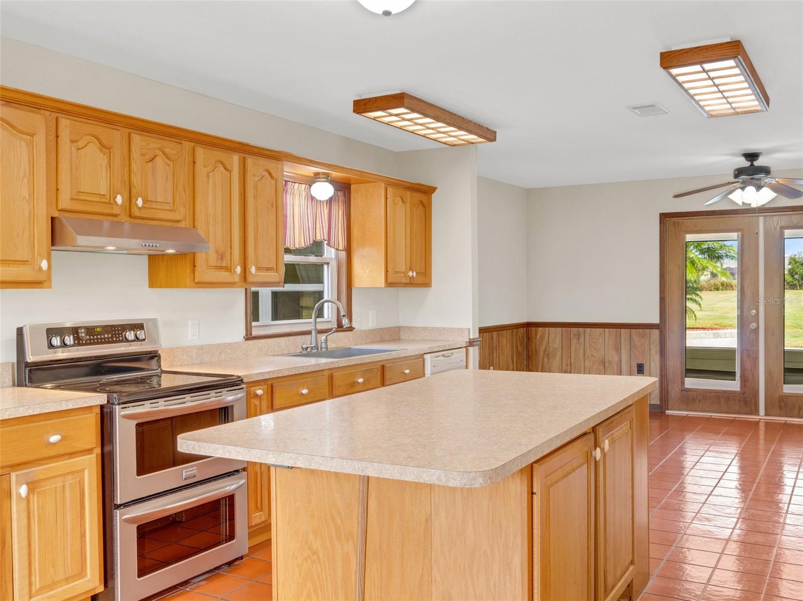 1722 BROKEN ARROW TRL N, LAKELAND, FL, 33813