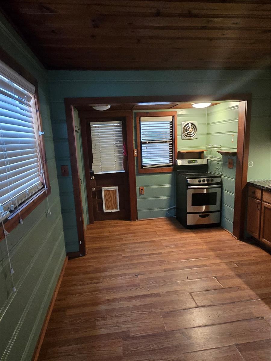 5902 18TH ST, ZEPHYRHILLS, FL, 33542