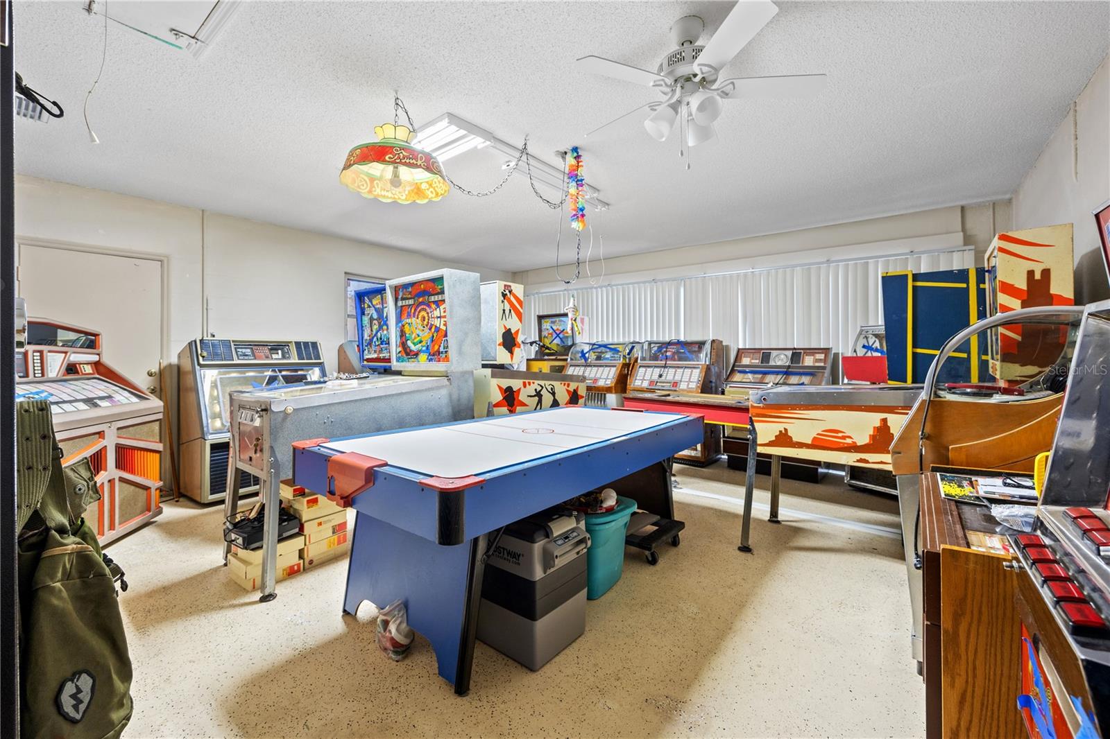 472 EPPINGER DR, PORT CHARLOTTE, FL, 33953