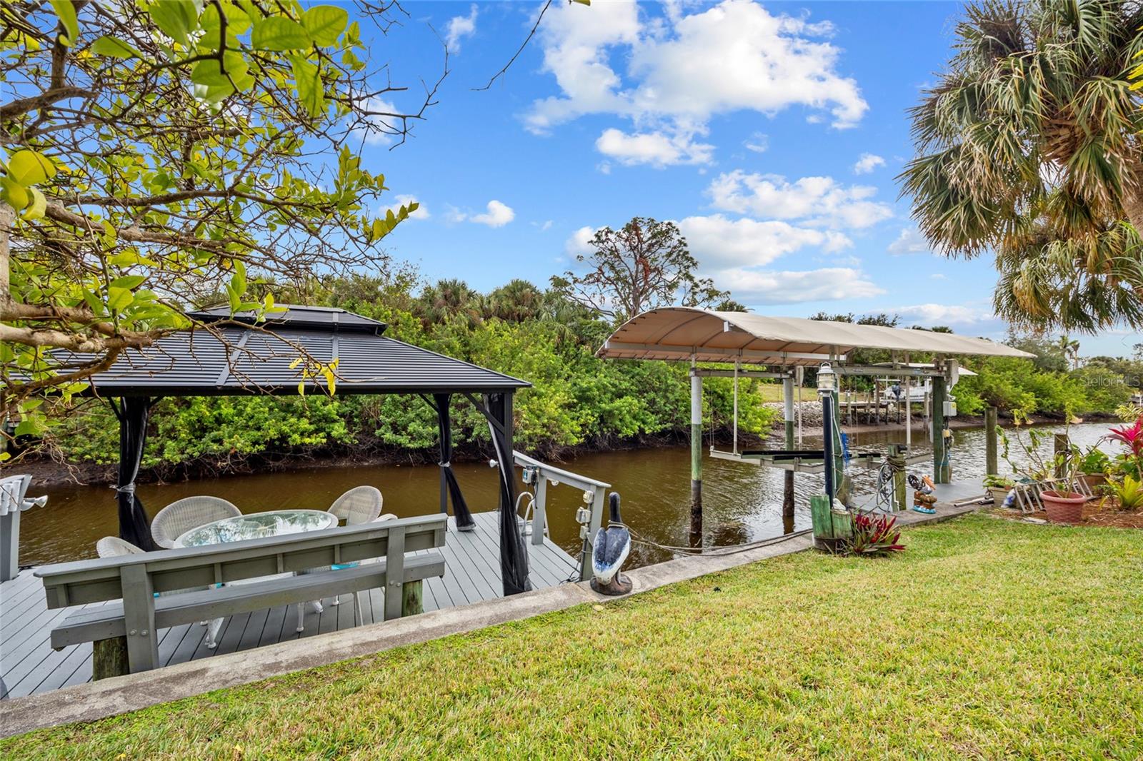 472 EPPINGER DR, PORT CHARLOTTE, FL, 33953