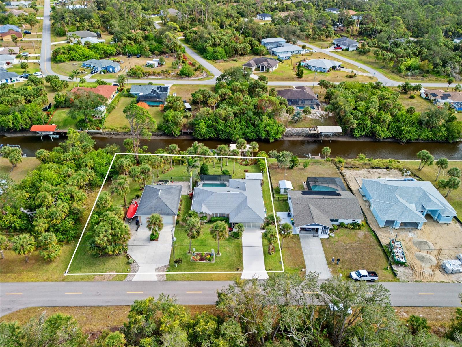472 EPPINGER DR, PORT CHARLOTTE, FL, 33953
