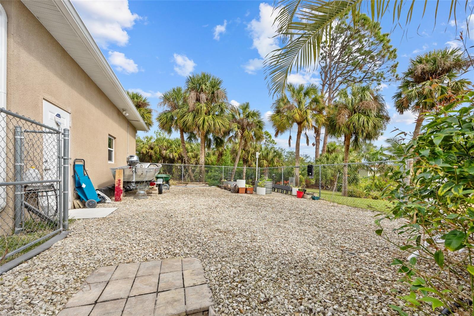 472 EPPINGER DR, PORT CHARLOTTE, FL, 33953