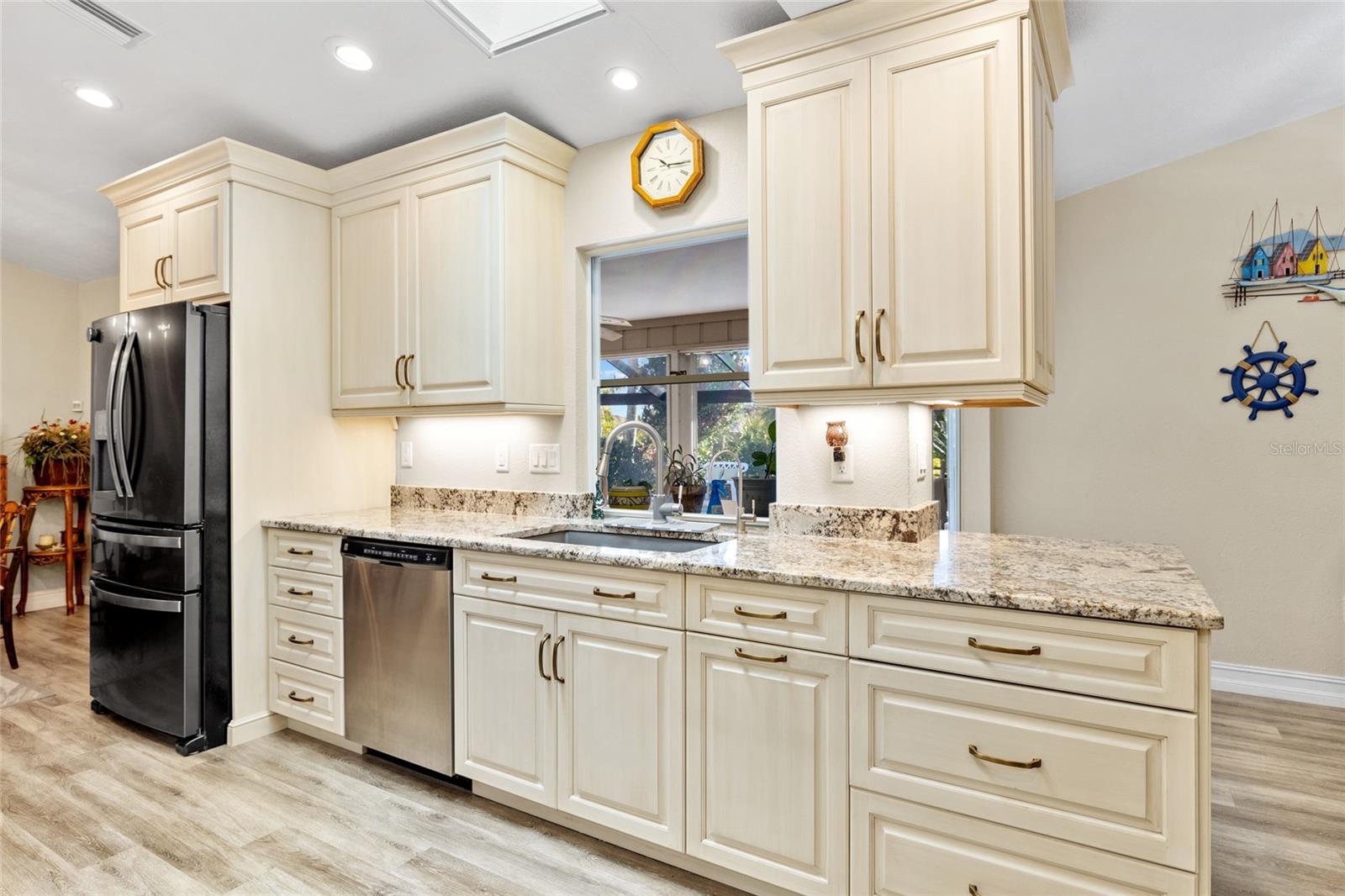 472 EPPINGER DR, PORT CHARLOTTE, FL, 33953