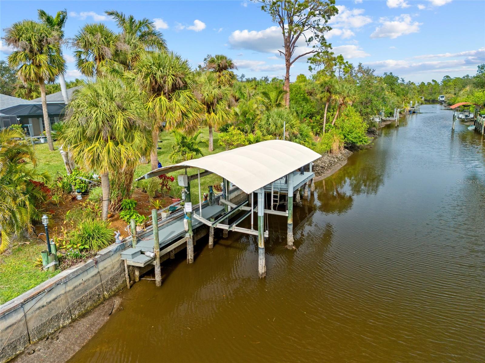 472 EPPINGER DR, PORT CHARLOTTE, FL, 33953