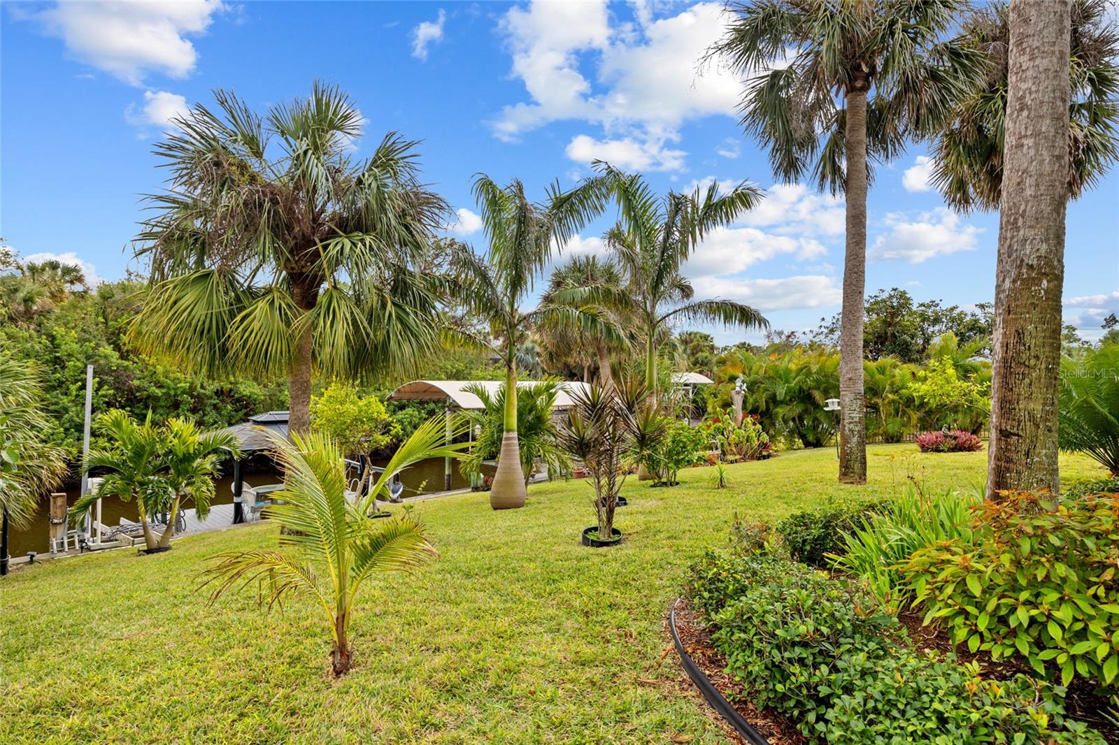 472 EPPINGER DR, PORT CHARLOTTE, FL, 33953