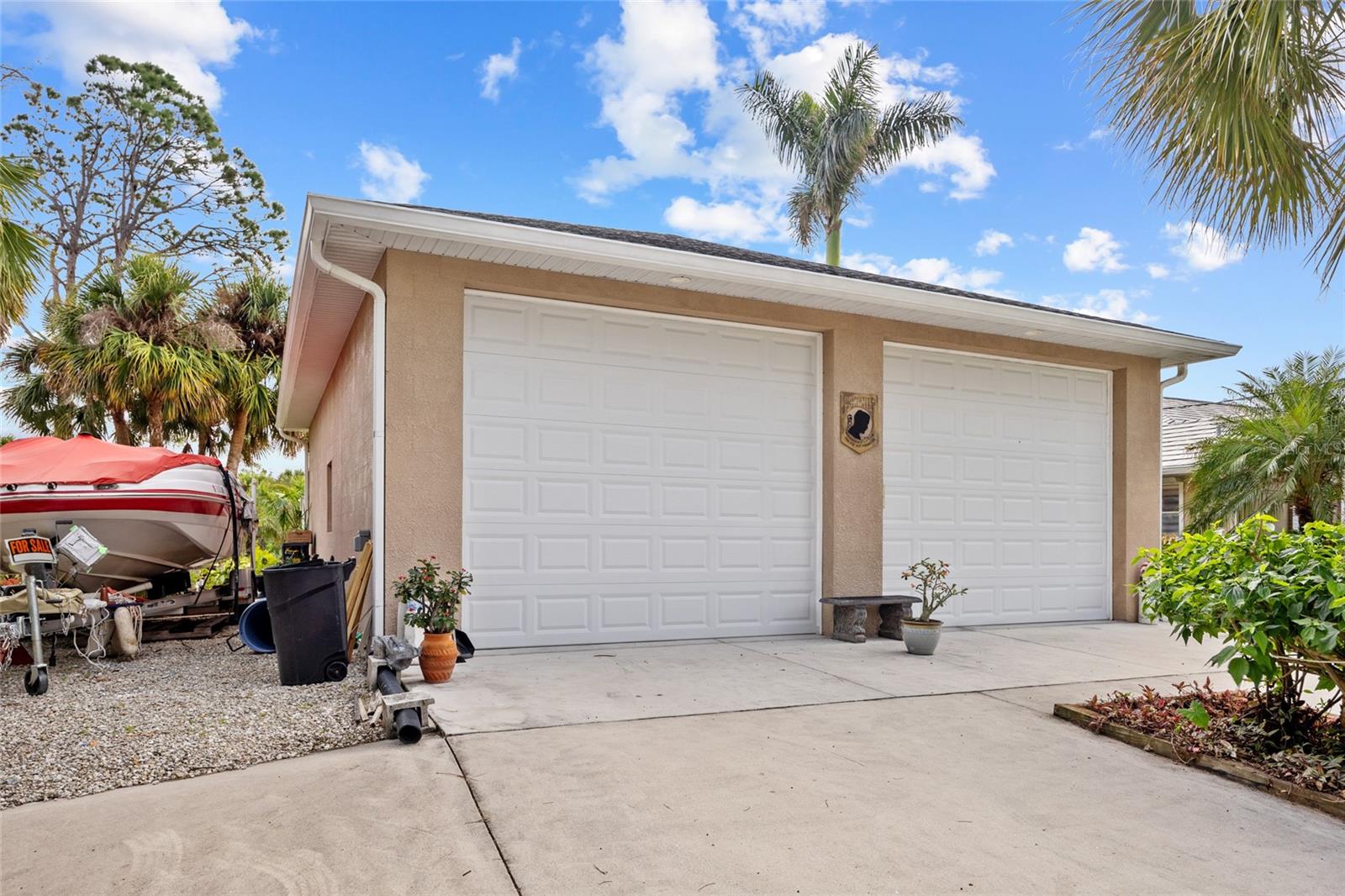 472 EPPINGER DR, PORT CHARLOTTE, FL, 33953