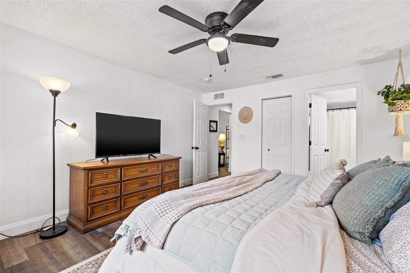 11468 102ND CT, SEMINOLE, FL, 33778