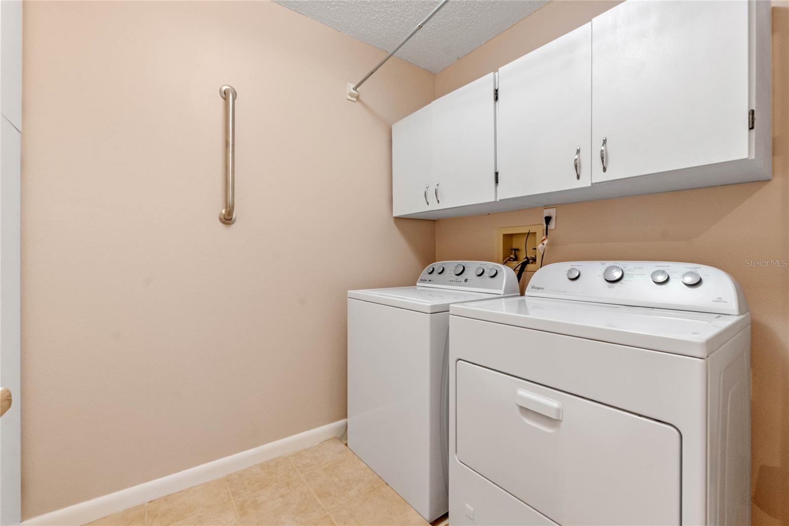 26154 NEWCOMBE CIR, LEESBURG, FL, 34748