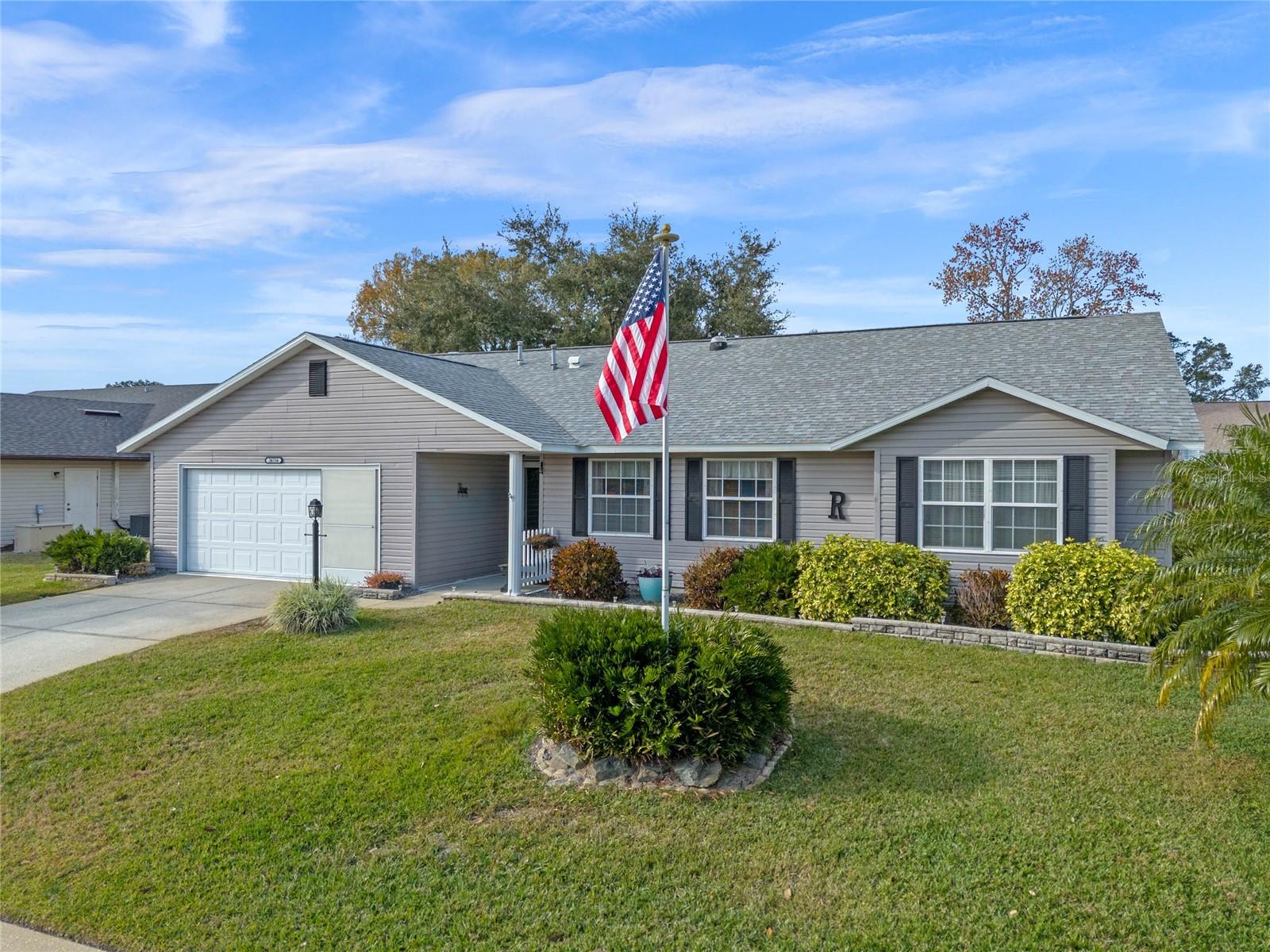 26154 NEWCOMBE CIR, LEESBURG, FL, 34748