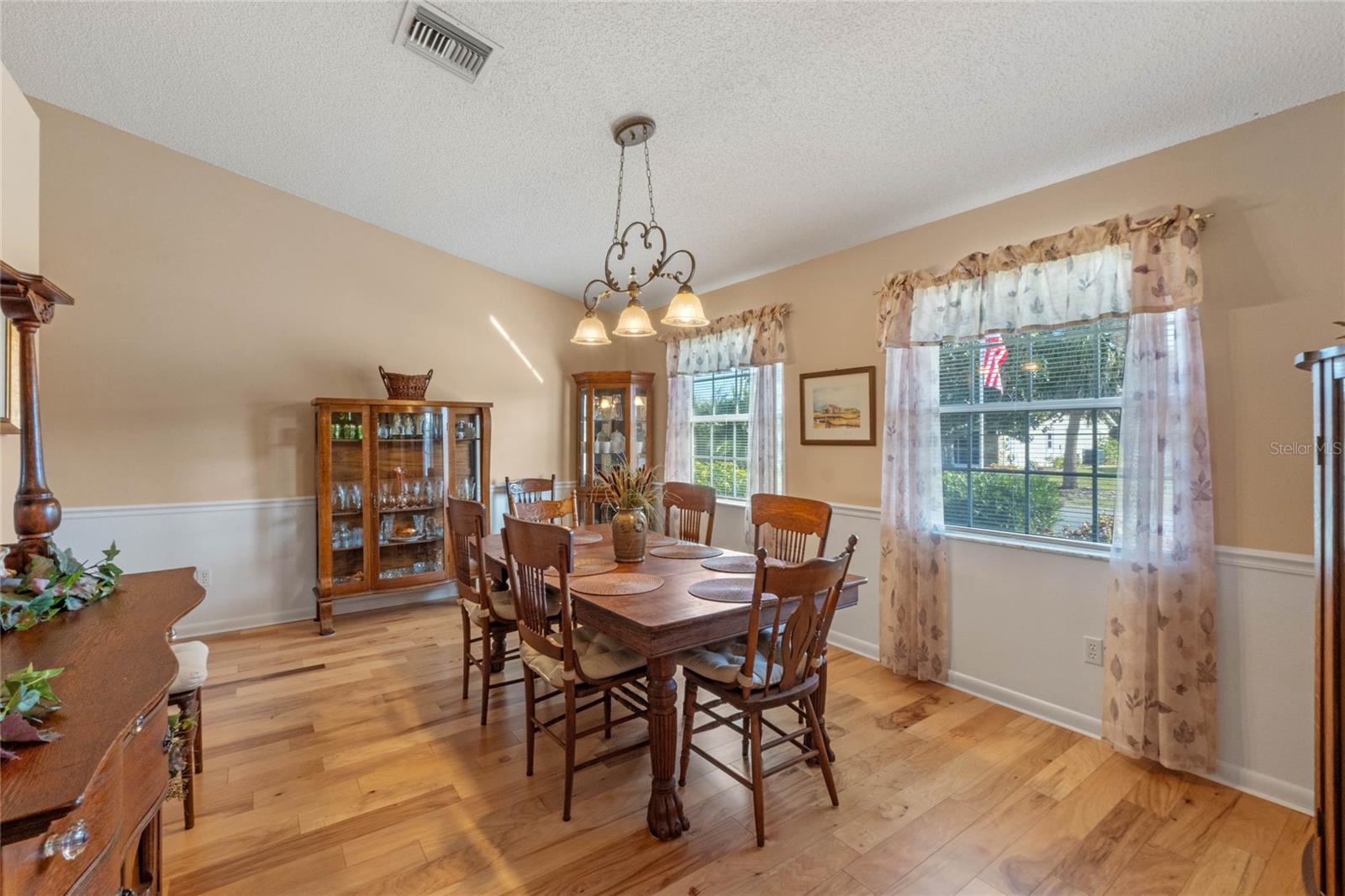 26154 NEWCOMBE CIR, LEESBURG, FL, 34748