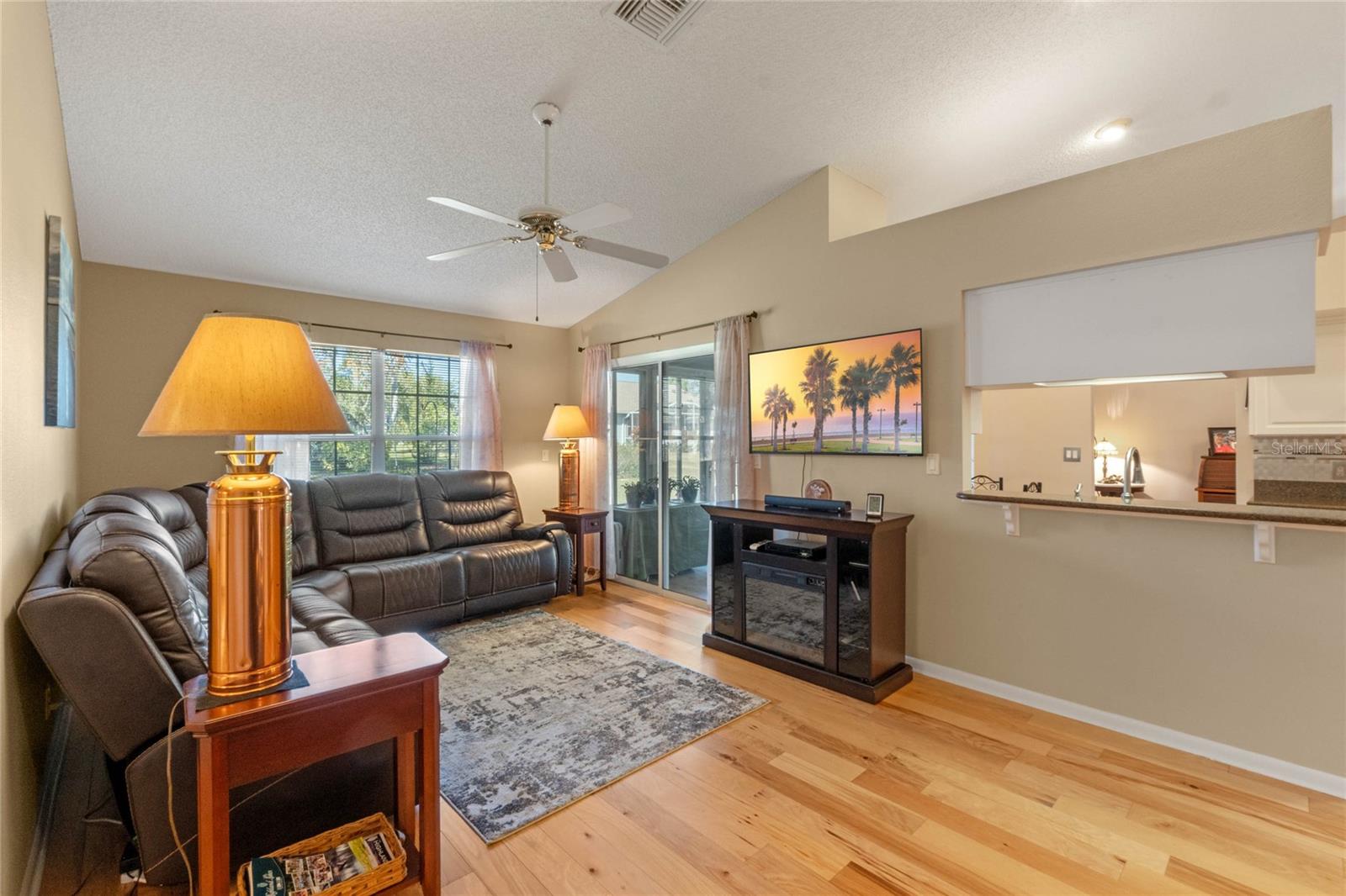 26154 NEWCOMBE CIR, LEESBURG, FL, 34748