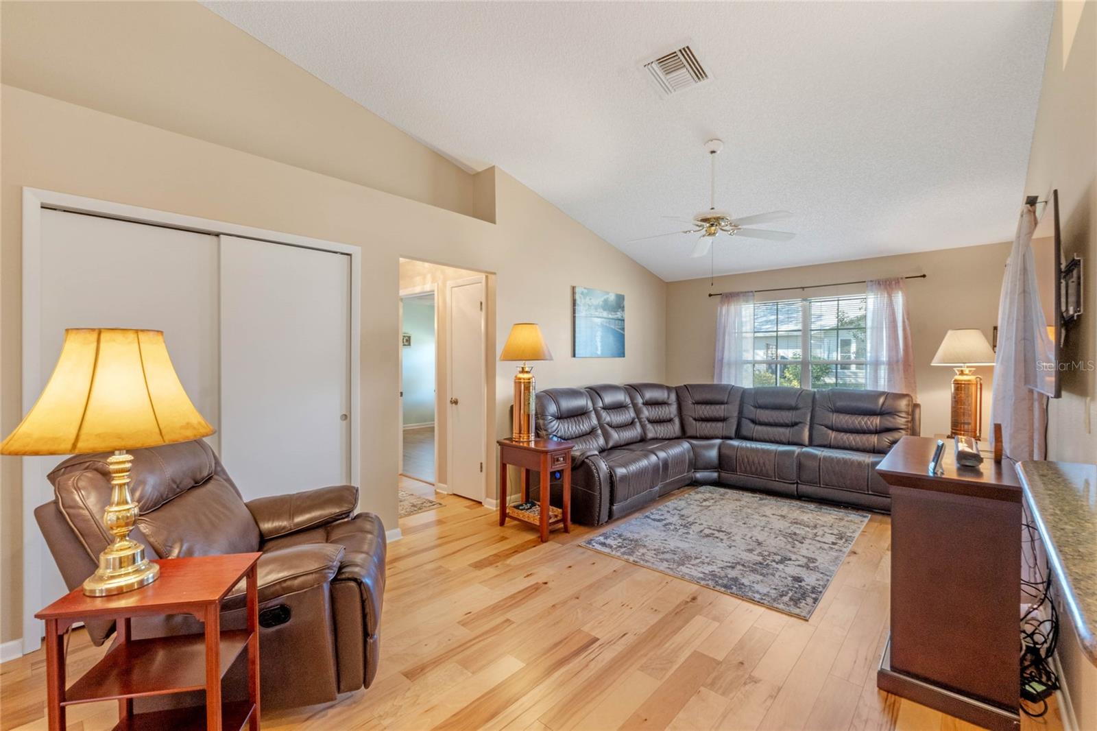 26154 NEWCOMBE CIR, LEESBURG, FL, 34748