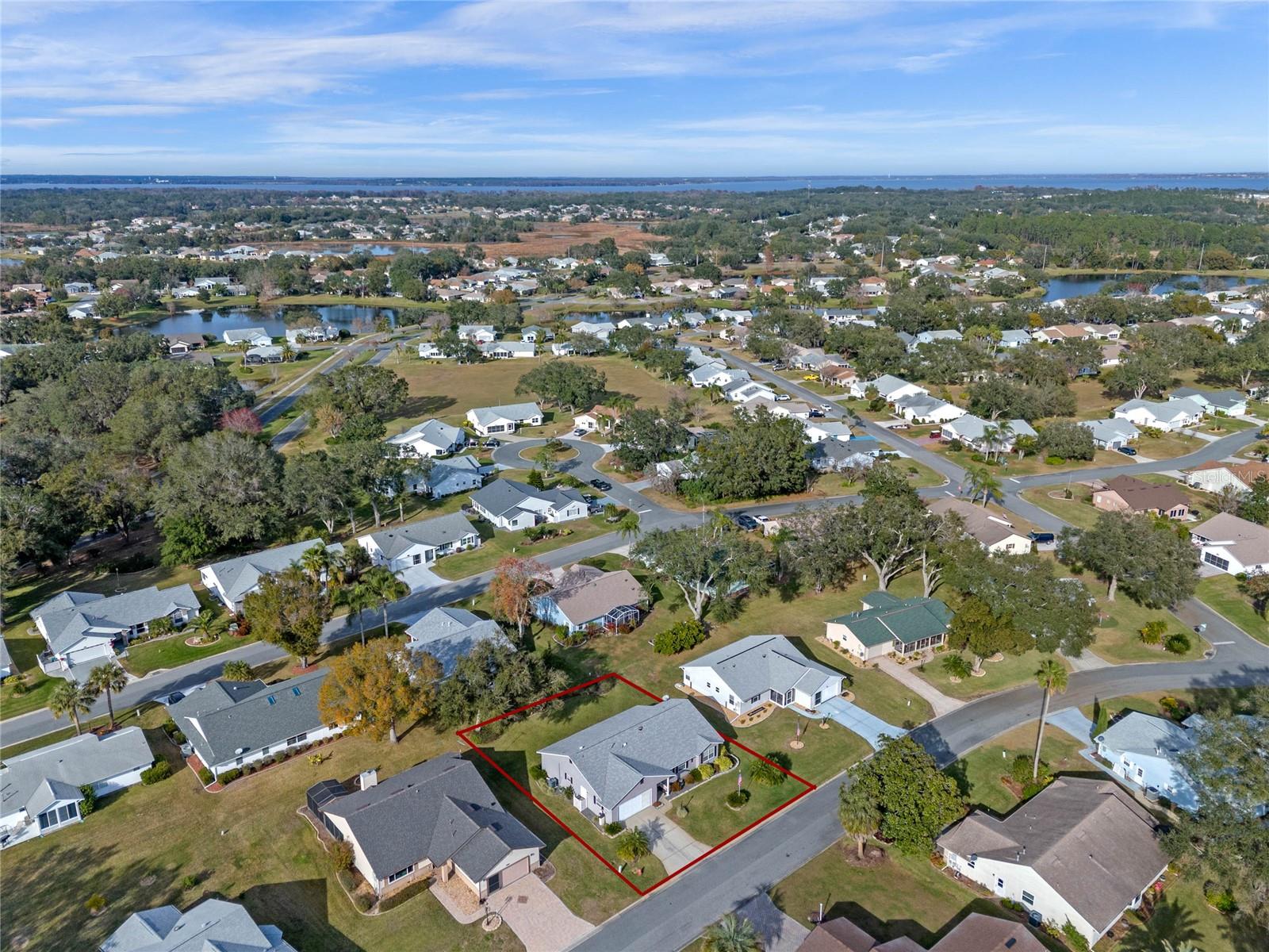 26154 NEWCOMBE CIR, LEESBURG, FL, 34748